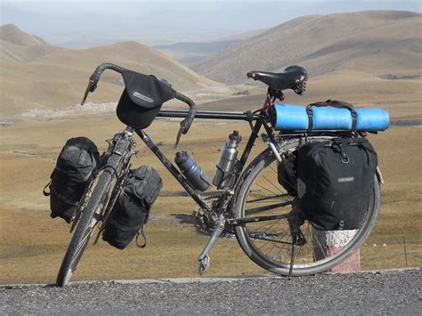 File:Loaded touring bicycle.JPG - Wikipedia