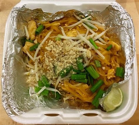 Thai-Lao Cuisine is a welcome addition to the food truck scene - Smile ...