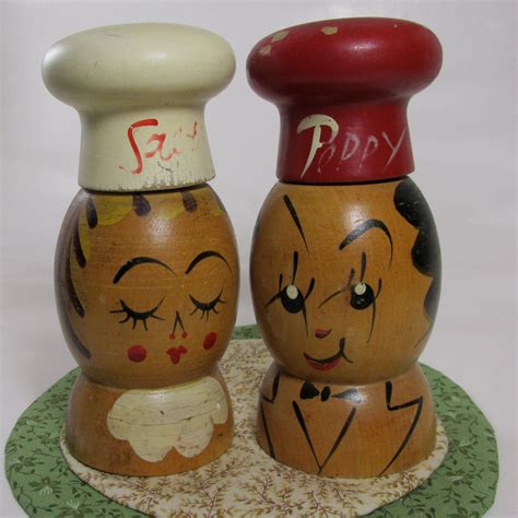 Wooden Salt & Pepper Shakers Vintage Wood Salt and Pepper