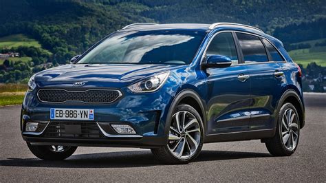 Kia Niro - features, specifications, photos, video