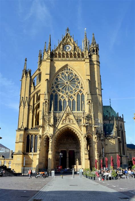 Discover Metz Cathedral, the Lantern of God - French Moments