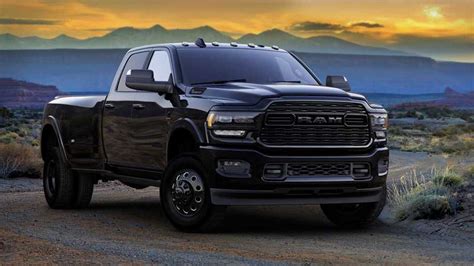 RAM heavy duty e non, arriva la Night Edition