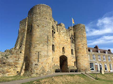 Tonbridge Castle, UK [OC] [3264x2448] : r/Castleporn