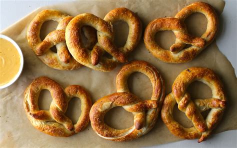 Yammie's Noshery: Auntie Anne's Pretzels: Copycat Recipe