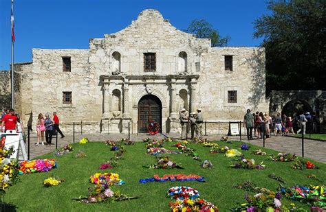 14 Top-Rated Tourist Attractions in Texas | PlanetWare