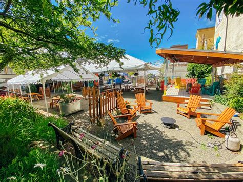 The Beer Garden | Huge Outdoor Bellingham Venue — Boundary Bay Brewery