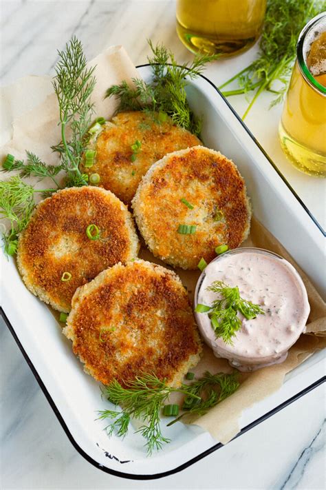 Crispy Cheesy Potato Cakes | Idaho Potato Commission