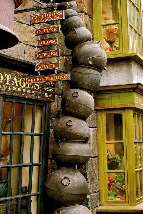 cauldrons! - WWoHP | Cauldron, Harry potter halloween, Harry potter love