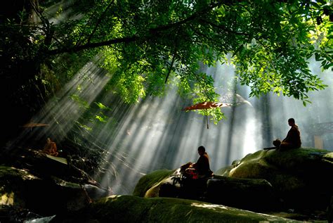 Monks are in natural meditation. | hcchoo | Flickr