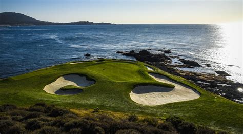 Nine Things to Know: Pebble Beach Golf Links Famous Golf Courses ...