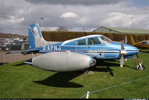 Cessna 310... - Untitled | Aviation Photo #2616024 | Airliners.net