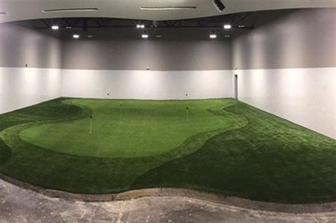 Tour Greens | Indoor Putting Greens