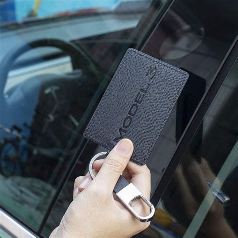 tesla key card wallet - Jonnie Hawley