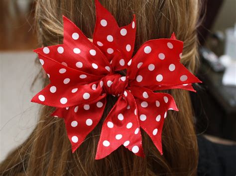 Quick and Easy Hair Bow! | Bits of Paper