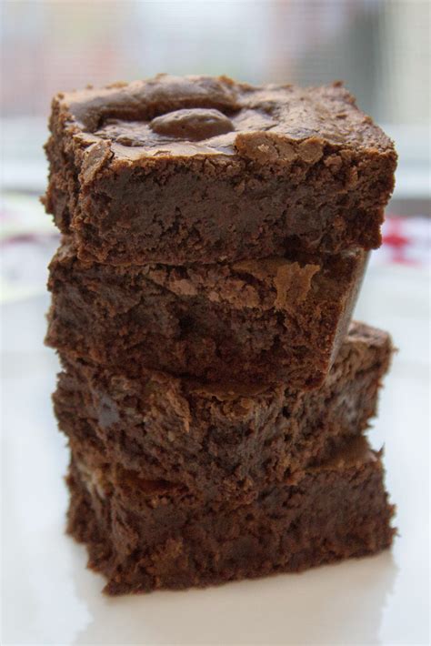 Almond Joy Brownies - Lip-Smacking Food