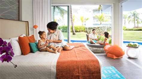 Punta Cana Rooms & Suites | Nickelodeon Hotels & Resorts