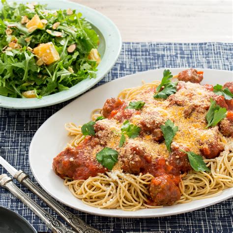 Recipe: Whole Wheat Spaghetti & Meatballs with Arugula, Tangelo ...