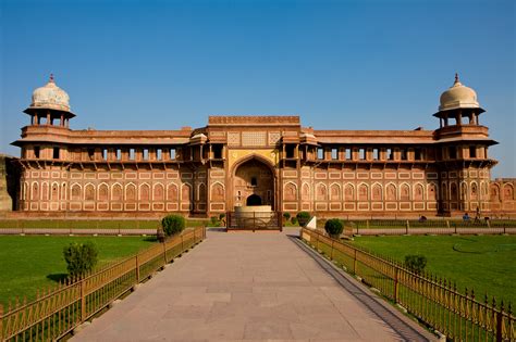 Agra Fort - Fortress in Agra - Thousand Wonders