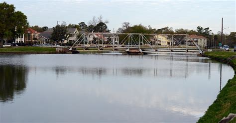 Pictures Tell A Story: Bayou St. John in New Orleans