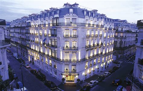 La Trémoille | Five Star Paris Hotel | Luxury Hotels in Paris