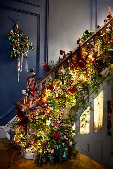 Traditional Christmas decorations: 15 pretty ideas to try at home ...