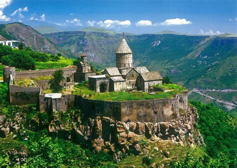 Kun's Postcrossing: Tatev Monastery