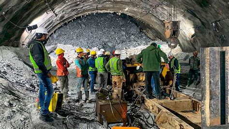 40 workers remain trapped in Uttarakhand tunnel as rescue ops enter Day 5