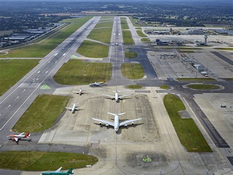 London Gatwick North Terminal Closure – London Air Travel