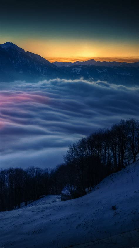 Moon And Venus Over Switzerland- WallpaperUse