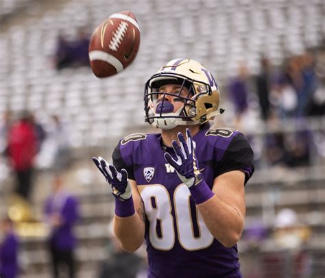 Huskies GameCenter: Live updates, highlights from No. 15 UW’s 27-13 win ...