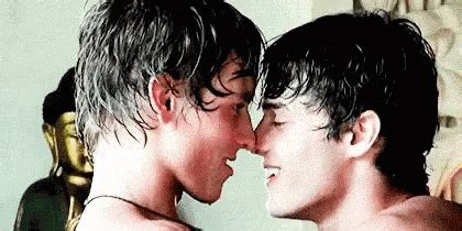 Kiss Gay GIF - Kiss Gay - Discover & Share GIFs | Cute gay, Cute gay ...