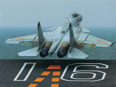 Shenyang J-15 : aviation