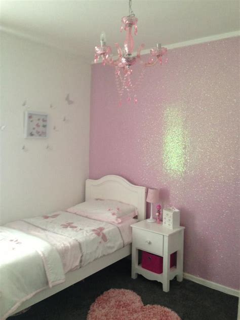 The 25+ best Glitter paint for walls ideas on Pinterest | Sparkle wall ...