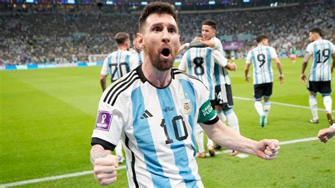 World Cup 2022 - Argentina 2-0 Mexico: Lionel Messi's stunning goal ...