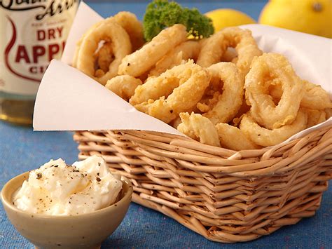 Calamares (Deep Fried Squid Rings) - Ang Sarap