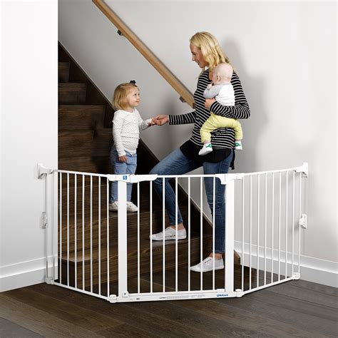 Childcare Baby Safety Flexi Gate - White - CNP