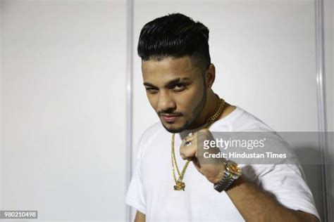 105 Raftaar (Rapper) Photos & High Res Pictures - Getty Images