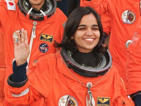 Kalpana Chawla: Tributes pour in for India's first woman in space who ...