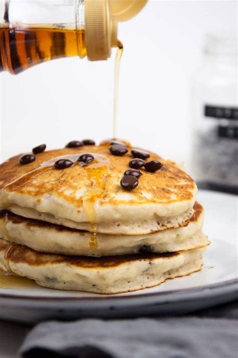 Vegan Chocolate Chip Pancakes - Elephantastic Vegan