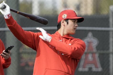 Even a Shohei Ohtani batting practice session is a spectacle to behold