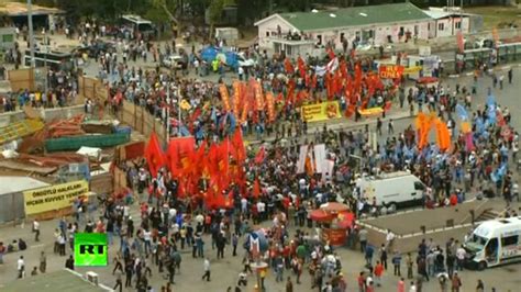 Massive protests hit Istanbul's Taksim Square, over 900 arrested ...