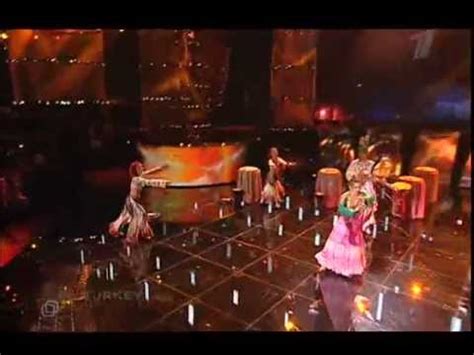 Eurovision 2005 - Turkey - Gülseren - Rimi Rimi Ley - YouTube