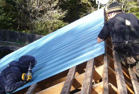 10 STEPS HOW TO INSTALL CORRUGATED METAL ROOFING | Corrugated metal ...