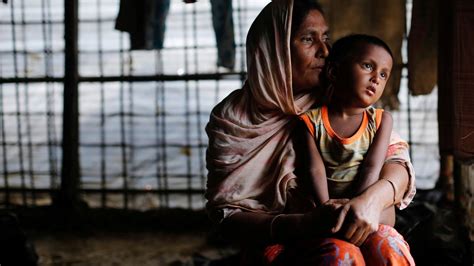 Women and Girls at Risk in the Rohingya Refugee Crisis | Council on ...