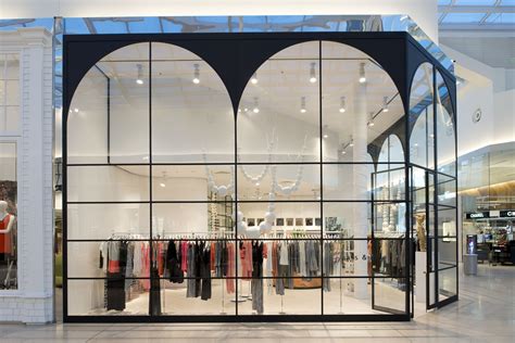 Sass & Bide Adelaide | Calida | Retail facade, Shop facade, Small store ...