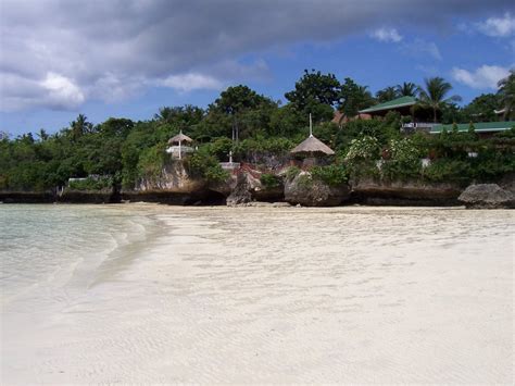 BEACHES AND CHURCHES: Camotes islands