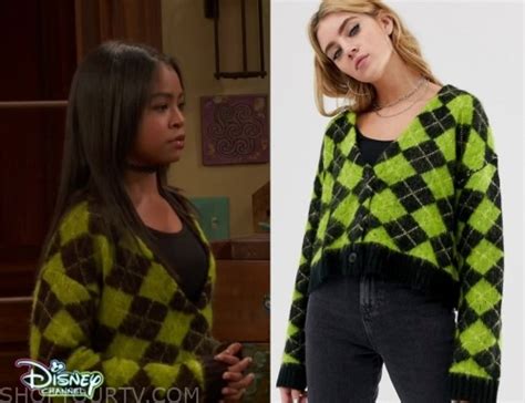 Nia Baxter Fashion, Clothes, Style and Wardrobe worn on TV Shows | Shop ...