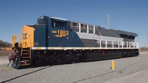 The newest CSX heritage unit, 1853 : r/TrainPorn