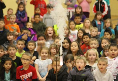 Science at Shasta Elementary | Gallery | heraldandnews.com