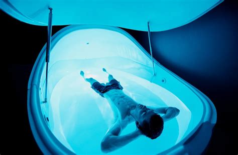 4 Reasons To Try A Sensory Deprivation Tank | by Jari Roomer | Personal ...